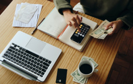 Writing an eCommerce Returns Policy That Customers Trust and You Can Afford
